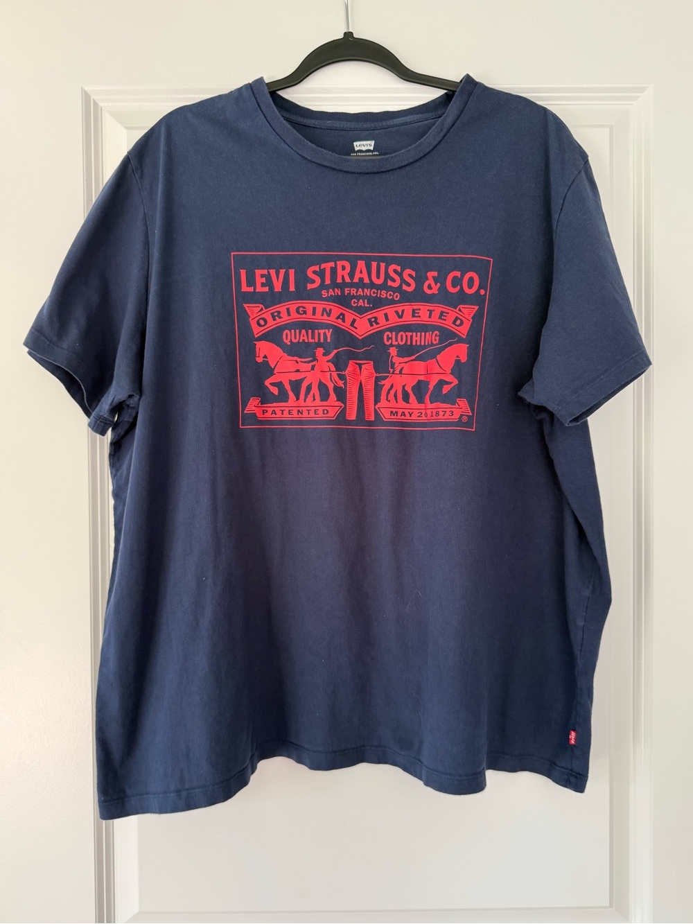 Levi's Navy Short-Sleeve Tee with Red Logo Graphic